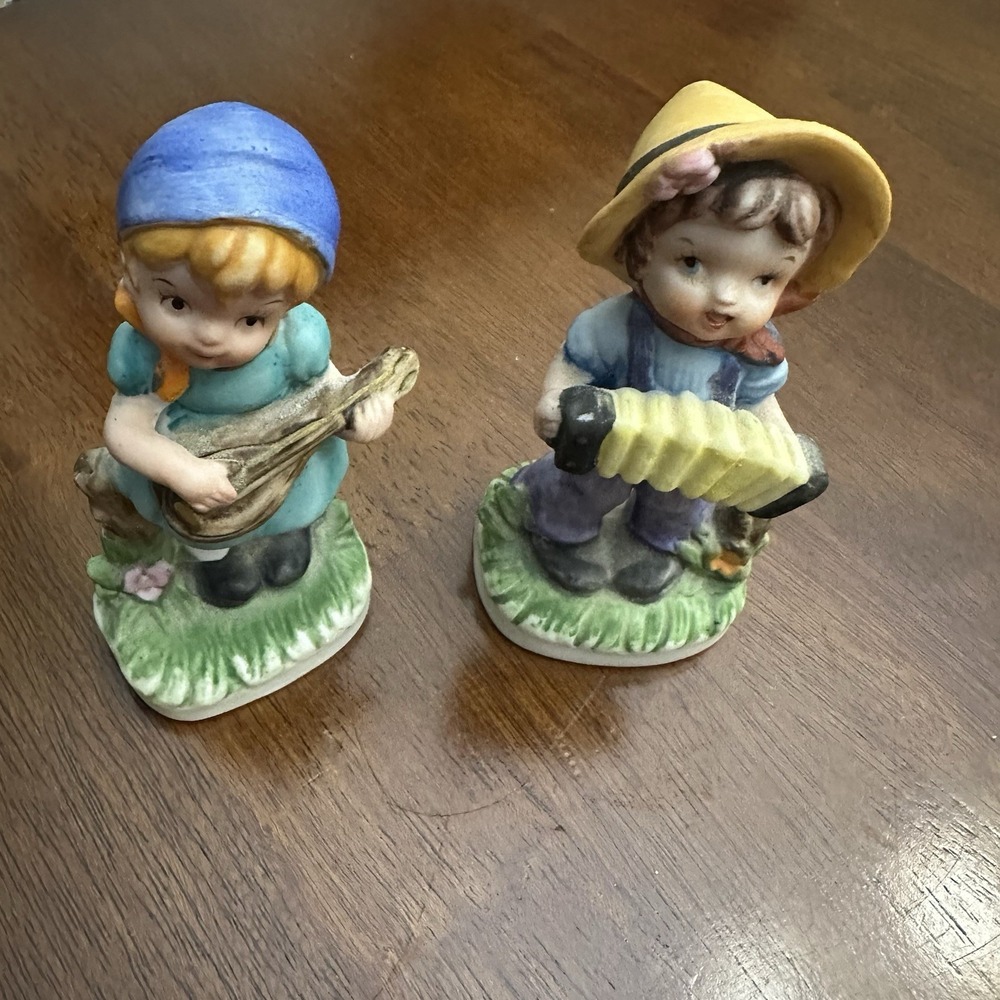 Two Vintage Enesco Japan Porcelain Figurines Boy & Girl Musicians Accordion Cute